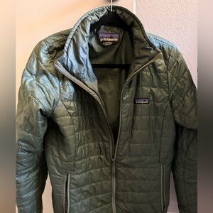 Patagonia Women's Green Puffer Jacket